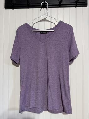 Ticticmimi Purple V-Neck Short Sleeve Shirt Medium